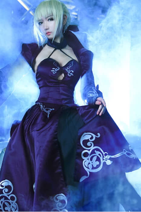Fate セイバーオルタ 女性用イブニングドレス コスプレ衣装 - 画像 (3)